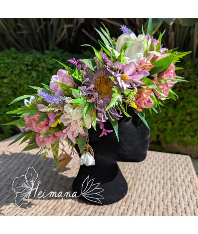 Couronne feuillue fleurie parme clair