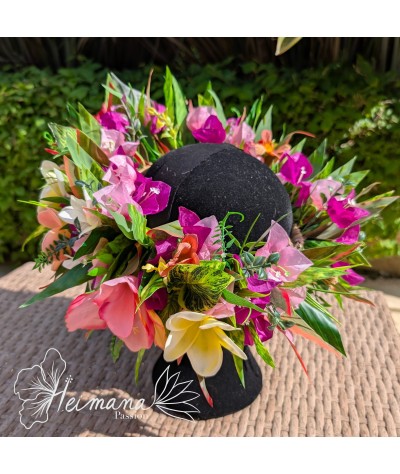 Couronne fleurie feuillue multicolore (à fabriquer)